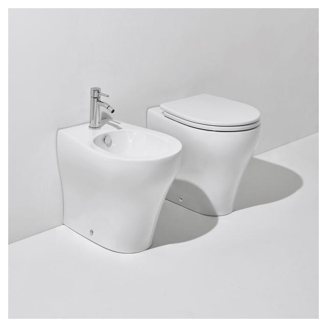 VASO SIMAS SERIE ARIA FILO MURO A TERRA SCARICO MULTIPLO CERAMICA BIANCA SENZA BRIDA | Tecnomat VASO SIMAS SERIE ARIA FILO MURO A TERRA SCARICO MULTIPLO CERAMICA BIANCA SENZA BRIDA | Tecnomat