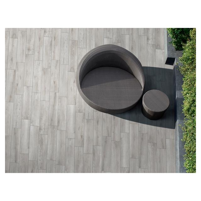 PAVIMENTO ESTERNO CLASS GRIGIO GRIP 15x60x0,8 cm GRES PORCELLANATO | Tecnomat PAVIMENTO ESTERNO CLASS GRIGIO GRIP 15x60x0,8 cm GRES PORCELLANATO | Tecnomat