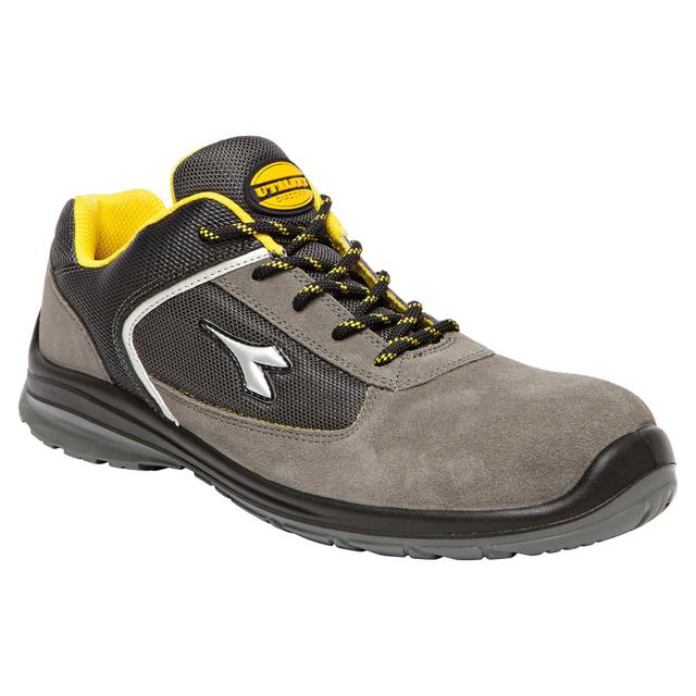 SCARPA ANTINFORTUNISTICA 36 DIADORA D-BLITZ BASSA CLASSE S1P SRC GRIGIA METAL FREE | Tecnomat SCARPA ANTINFORTUNISTICA 36 DIADORA D-BLITZ BASSA CLASSE S1P SRC GRIGIA METAL FREE | Tecnomat