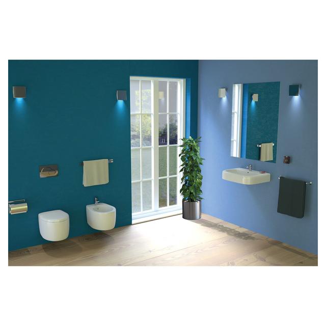 BIDET SERIE COMFORT SOSPESO IN CERAMICA BIANCA | Tecnomat BIDET SERIE COMFORT SOSPESO IN CERAMICA BIANCA | Tecnomat