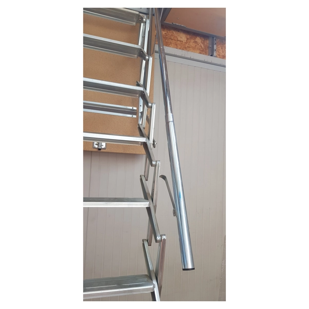 Scala Retrattile In Metallo Per Soffitti Fino A 3.05 M - Botola Coibentata, Portata 200 Kg - Foto 2