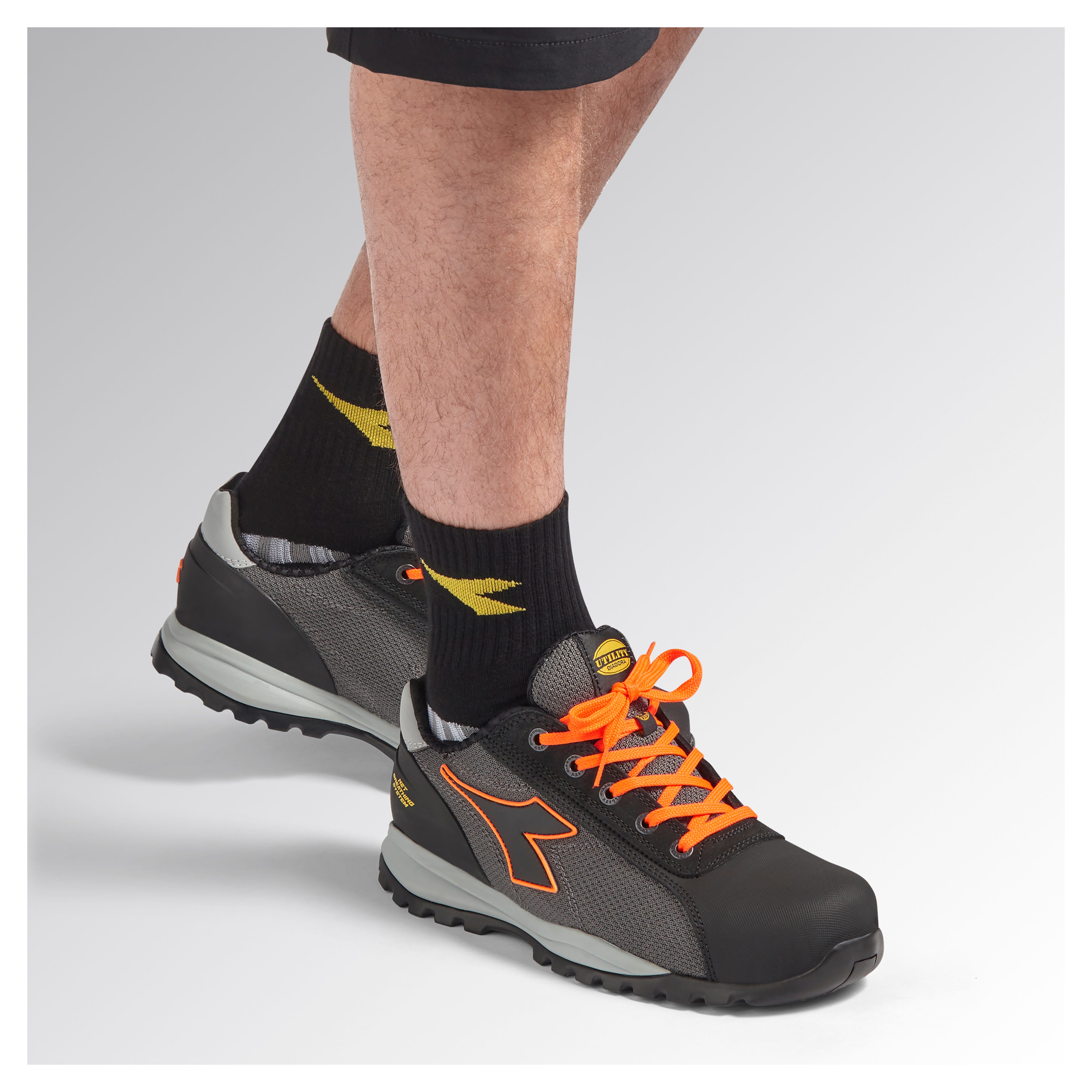 SCARPA ANTINFORTUNISTICA 42 DIADORA GLOVE NET PRO BASSA CLASSE