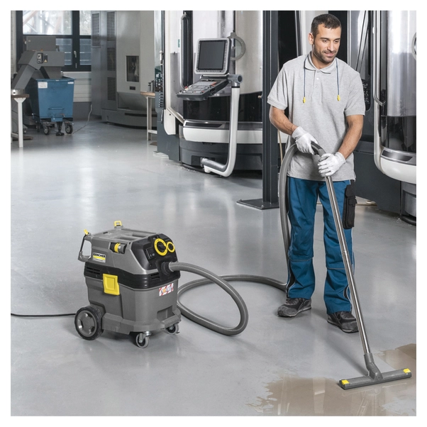 BIDONE ASPIRATUTTO 30 l KARCHER 1380W NT 30/1 TACT TE SCUOTIFILTRO E PRESA ELETTROUTENSILE BIDONE ASPIRATUTTO 30 l KARCHER 1380W NT 30/1 TACT TE SCUOTIFILTRO E PRESA ELETTROUTENSILE